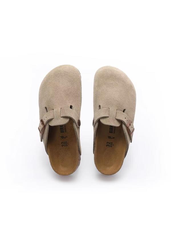 Birkenstock slippers for both men and women